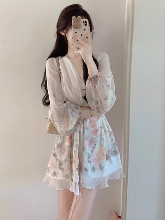 大码碎花V领连衣裙收腰A字短裙