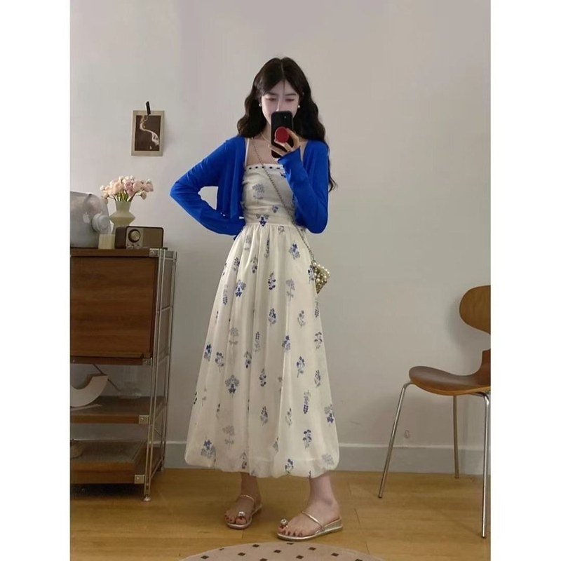 碎花吊带花苞连衣裙加开衫套装女收腰显瘦
